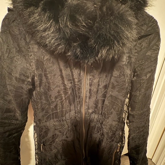 Zac Posen Black Utility Jacket with Faux Fur Collar - Picture 7 of 9